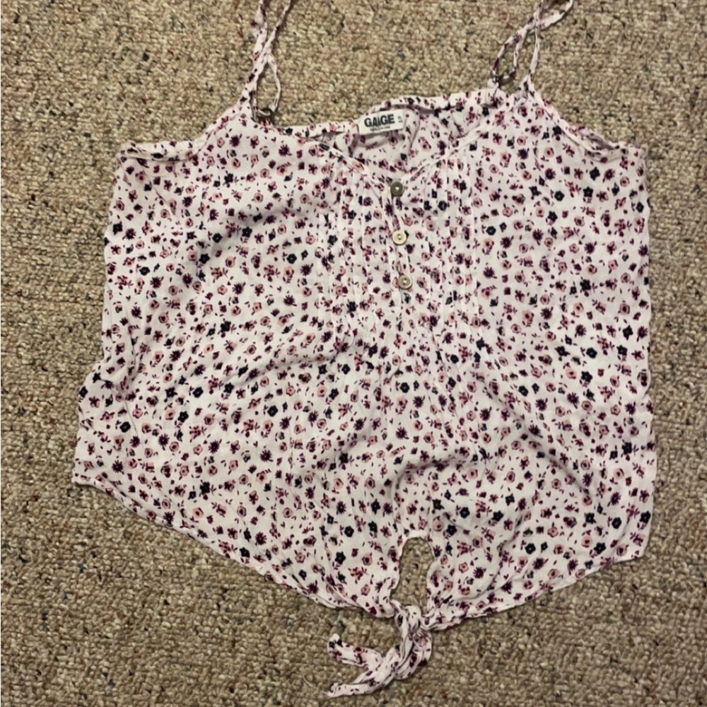Garage crop top